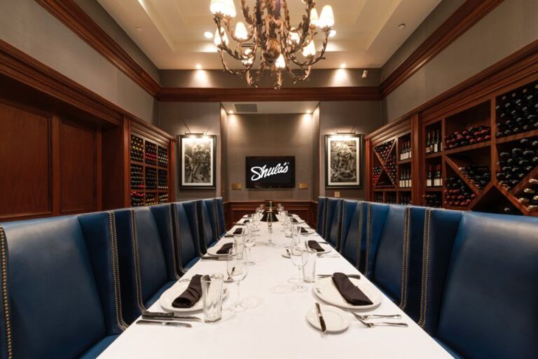 shulas steak house naples fl interior 6 768x512