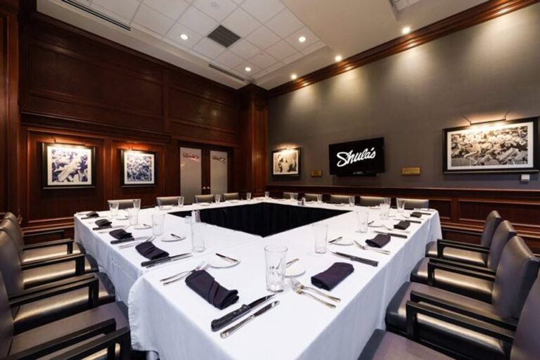 shulas steak house naples fl interior 7 768x512
