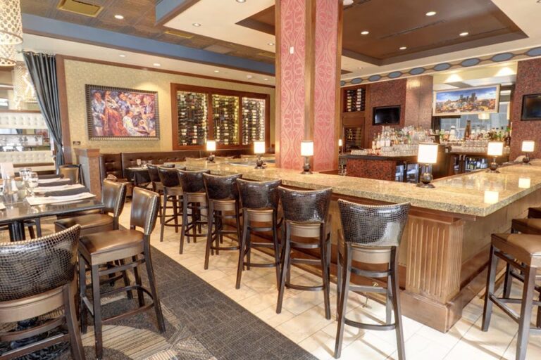 ruths chris steak house denver co interior 2 768x512