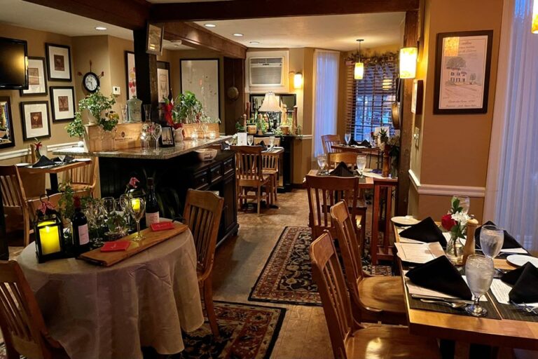 bridge street bistrot portsmouth nh interior 1 768x512