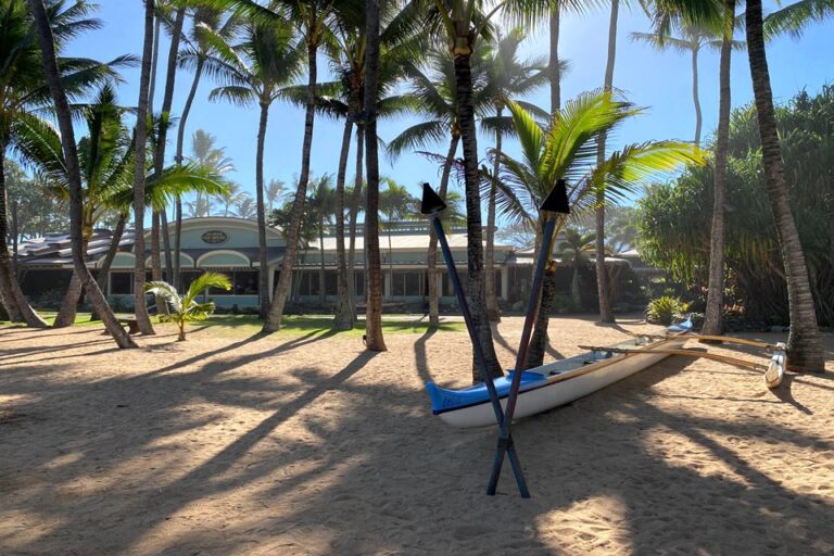 mamas fish house restaurant paia hi exterior 3 768x512