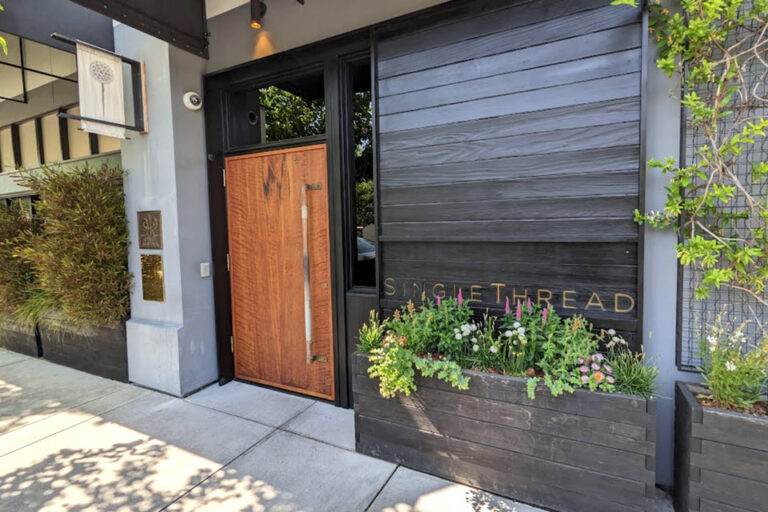 singlethread restaurant healdsburg ca exterior 2 768x512