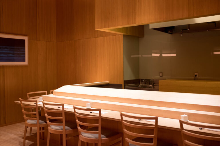sushi yasuda new york ny interior 4 768x512