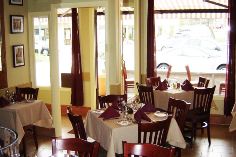 finalmente trattoria westport ct interior 1 768x512