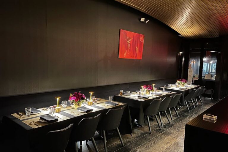 aroqa chelsea new york ny interior 1 768x512