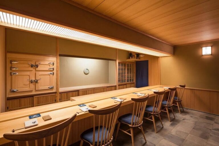 sushi noz upper east side new york ny interior 1 768x512