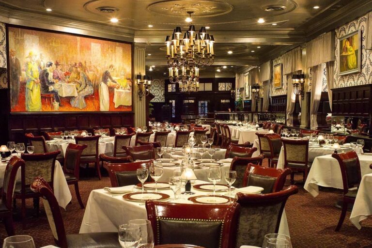 delmonicos new york ny financial district interior 6 768x512