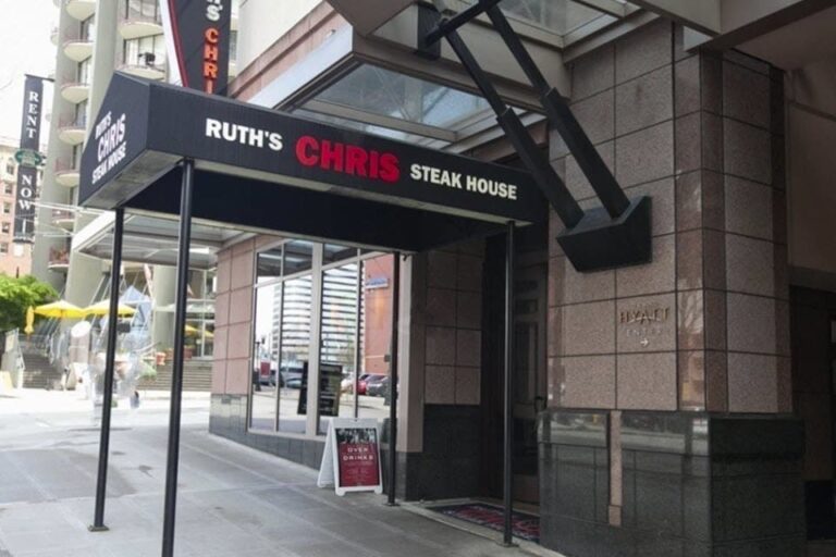 ruths chris seattle wa exterior 1 768x512