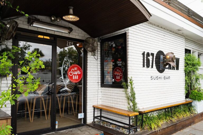 167 sushi bar charleston sc exterior 1 768x512
