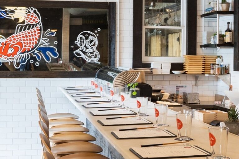 167 sushi bar charleston sc interior 2 768x512