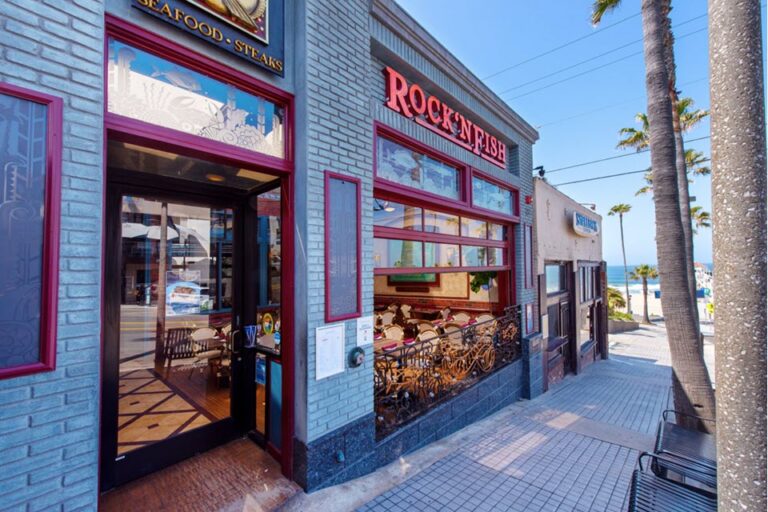rockn fish restaurant manhattan beach ca exterior 1 768x512