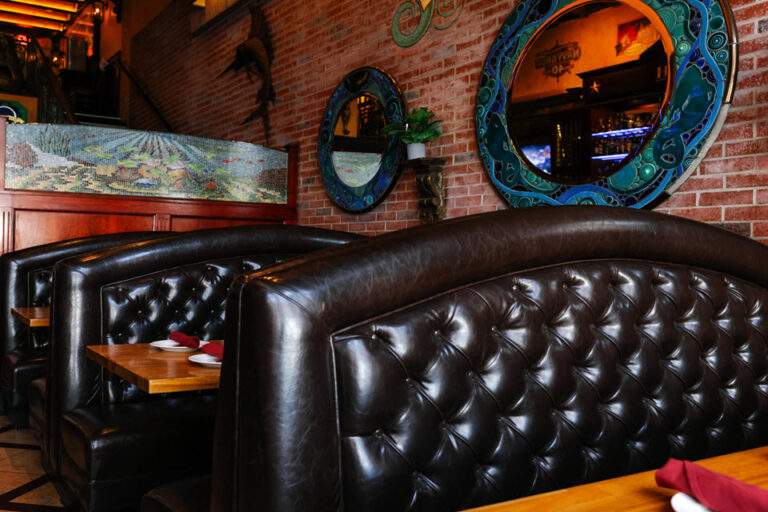rockn fish restaurant manhattan beach ca interior 7 768x512