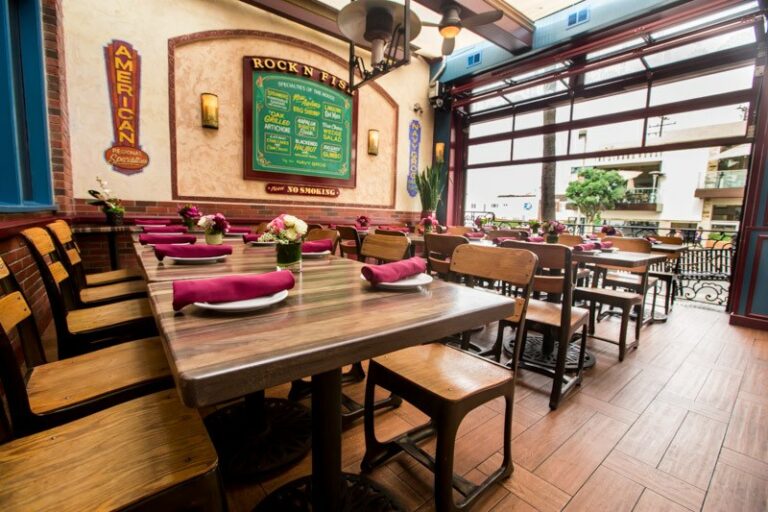rockn fish restaurant manhattan beach ca outside 2 768x512