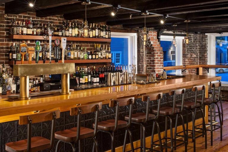 central provisions portland me interior 1 768x512