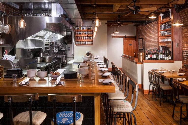 central provisions portland me interior 2 768x512