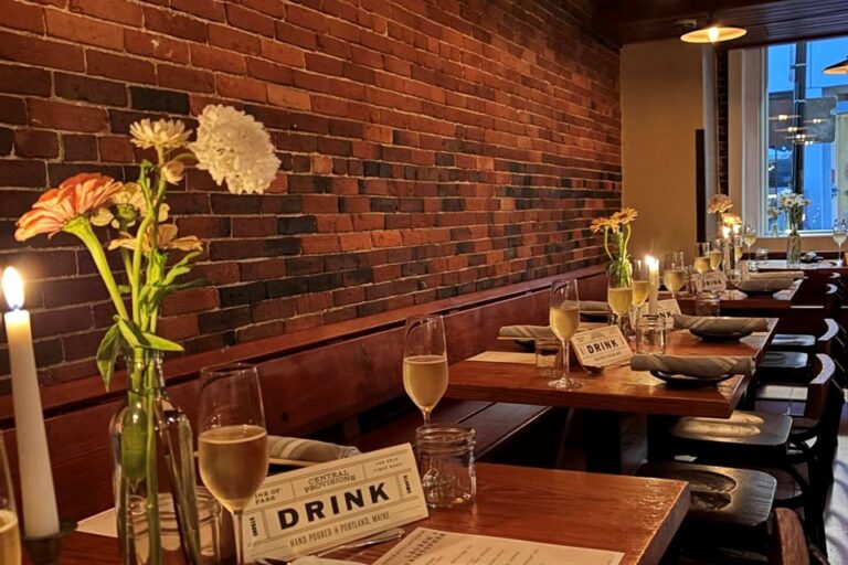 central provisions portland me interior 4 768x512