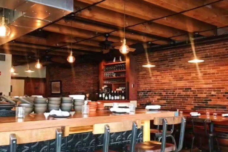 central provisions portland me interior 5 768x512