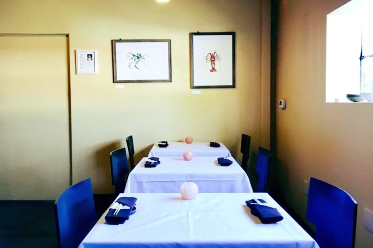 hana re sushi costa mesa ca interior 7 768x512