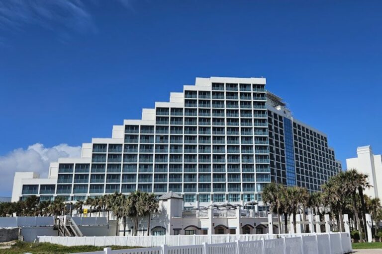 hyde park prime steakhouse daytona beach fl exterior 1 768x512