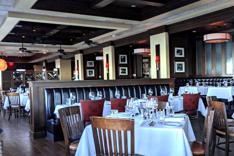 hyde park prime steakhouse daytona beach fl interior 7 768x512