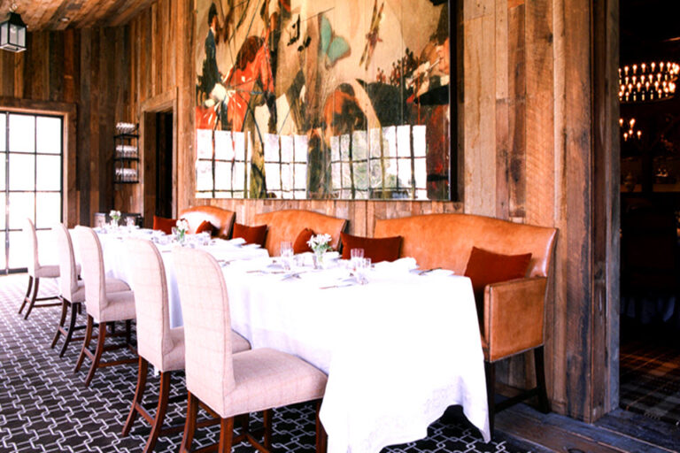the barn at blackberry farm walland tn interior 2 768x512