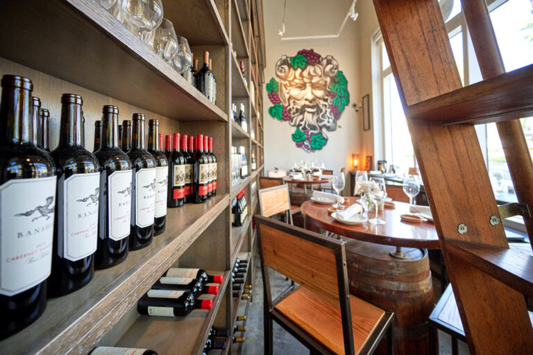 bacchus wine bistro st petersburg fl interior 7 768x512