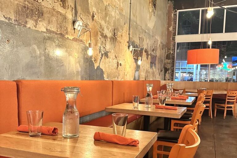 bay leaf modern cuisine five points birmingham al interior 6 768x512