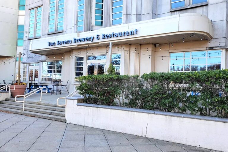 tun tavern atlantic city nj exterior 3 768x512
