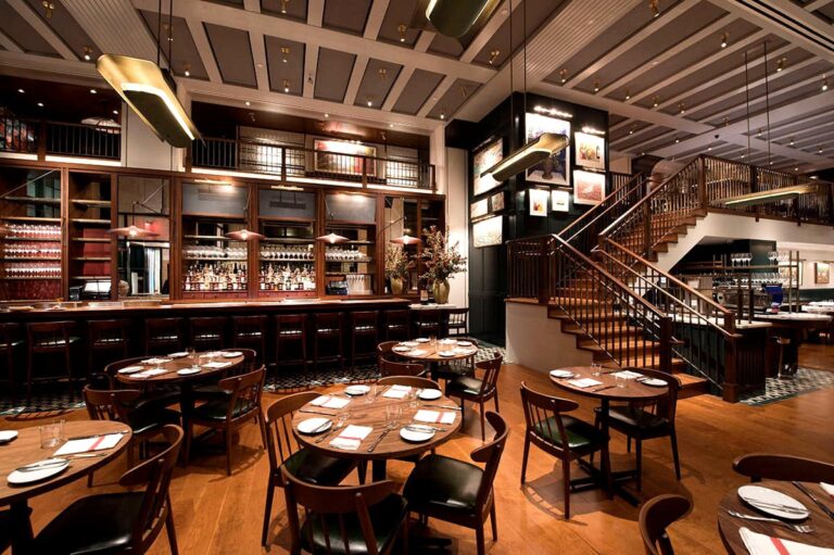 union square cafe new york ny interior 8 768x511