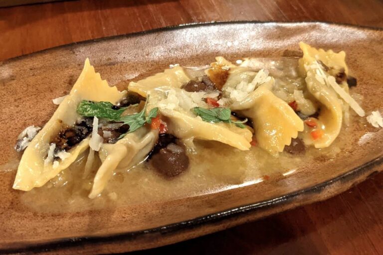 altura restaurant seattle wa food 7 768x512
