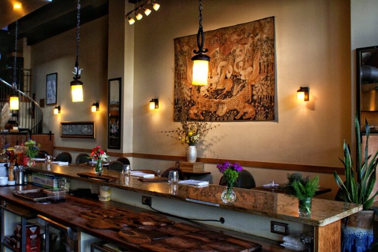 altura restaurant seattle wa interior 1 768x512