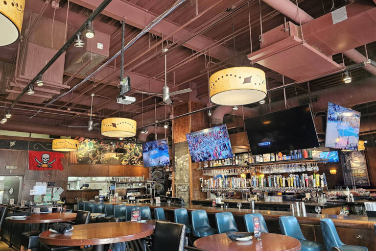 bar louie tampa fl interior 1 768x512