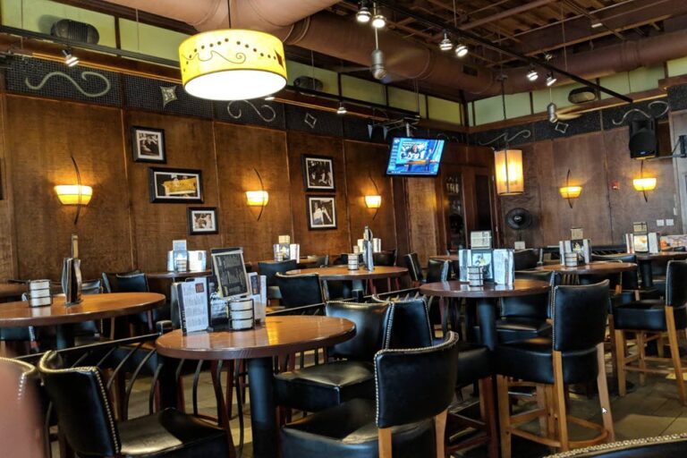 bar louie tampa fl interior 3 768x512