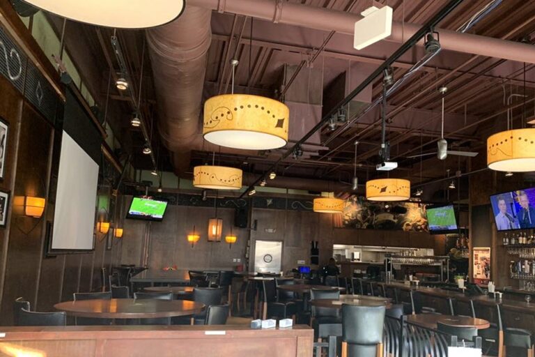 bar louie tampa fl interior 4 768x512