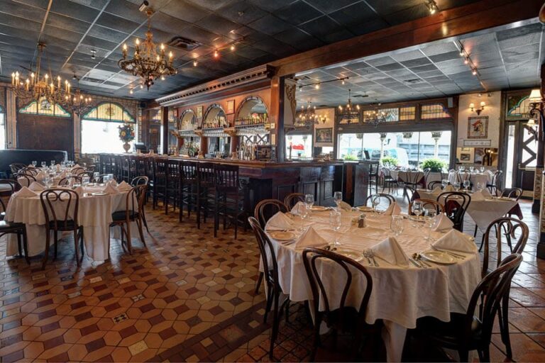 columbia restaurant tampa fl ybor city interior 7 768x512