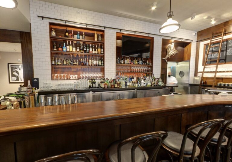 docks oyster bar atlantic city interior 7 768x535