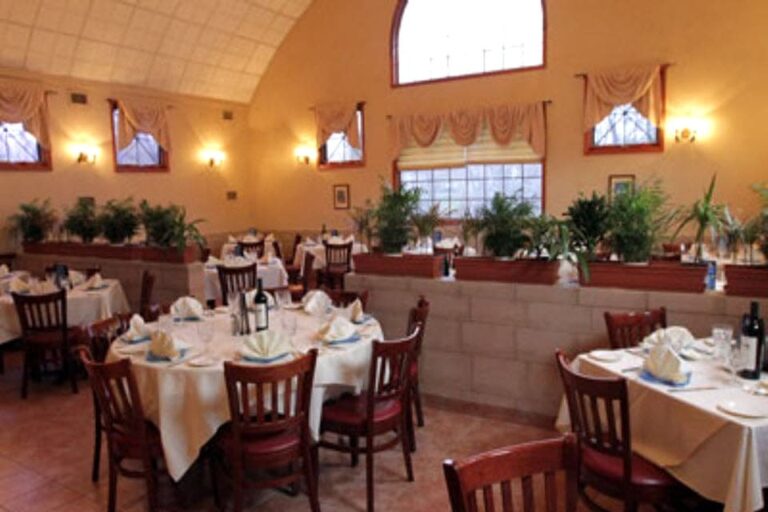francescos restaurant woodland park nj interior 5 768x512
