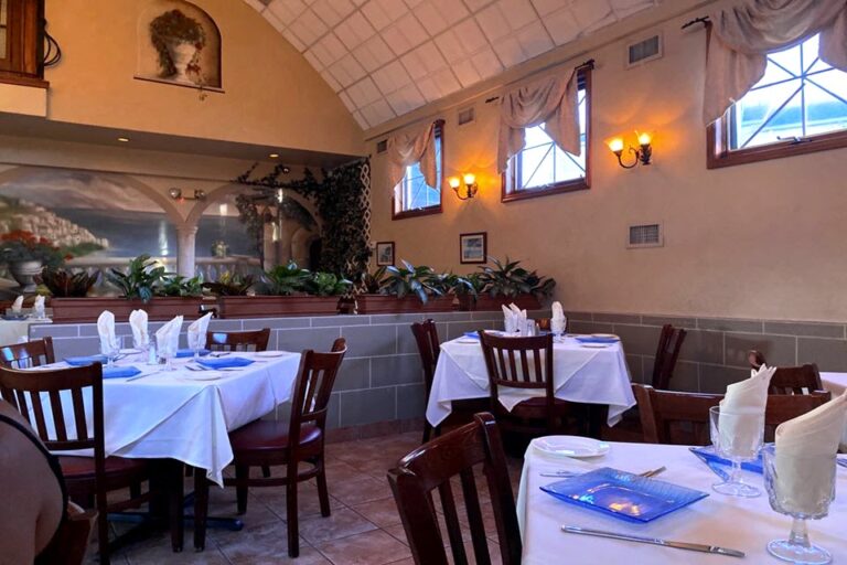 francescos restaurant woodland park nj interior 7 768x512