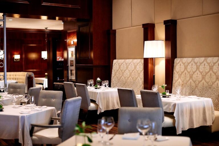 grant grill san diego ca interior 11 768x512