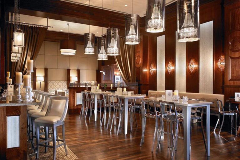 grant grill san diego ca interior 5 768x512