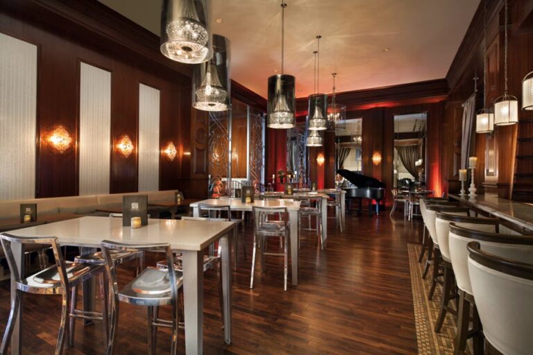 grant grill san diego ca interior 6 768x512