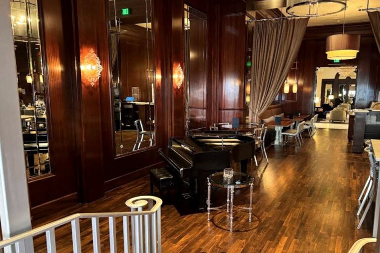 grant grill san diego ca interior 7 768x512