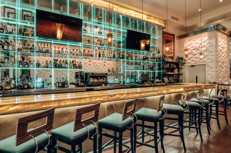 greystone the steakhouse san diego interior 8 768x508
