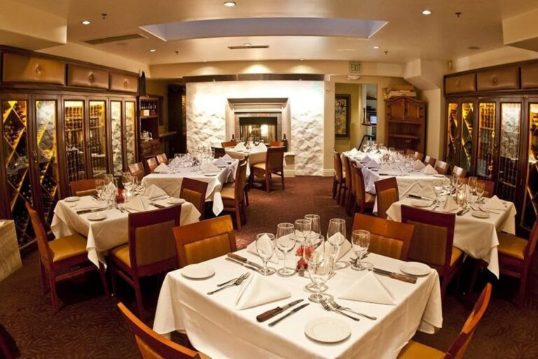 greystone the steakhouse san diego interior 9 768x512