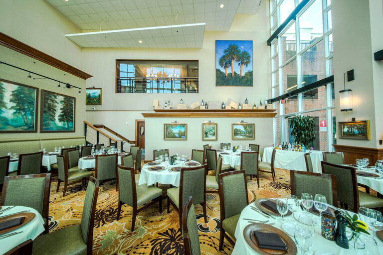 halls chophouse greenville sc interior 3 768x512