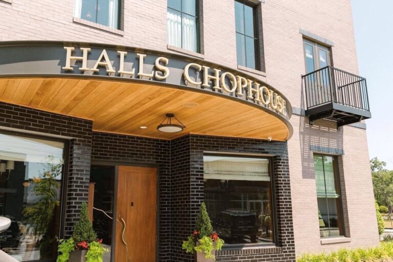 halls chophouse summerville sc exterior 3 768x512