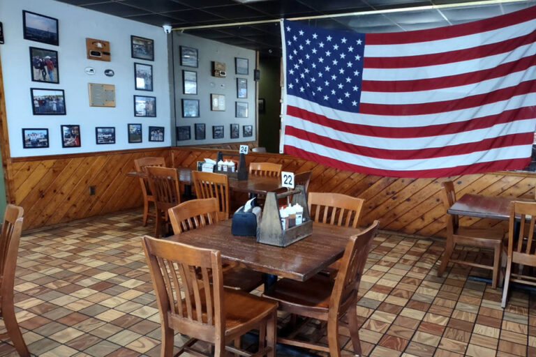 local smoke bbq cookstown nj interior 4 768x512