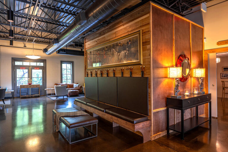 park avenue oyster bar and grill aiken sc interior 10 768x512