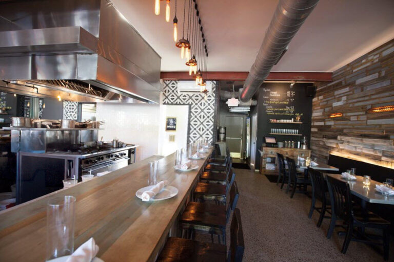 rooster and the till tampa fl interior 8 768x512