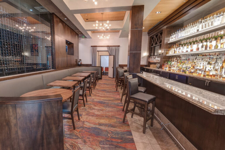 ruths chris steakhouse sacramento ca interior 7 768x512